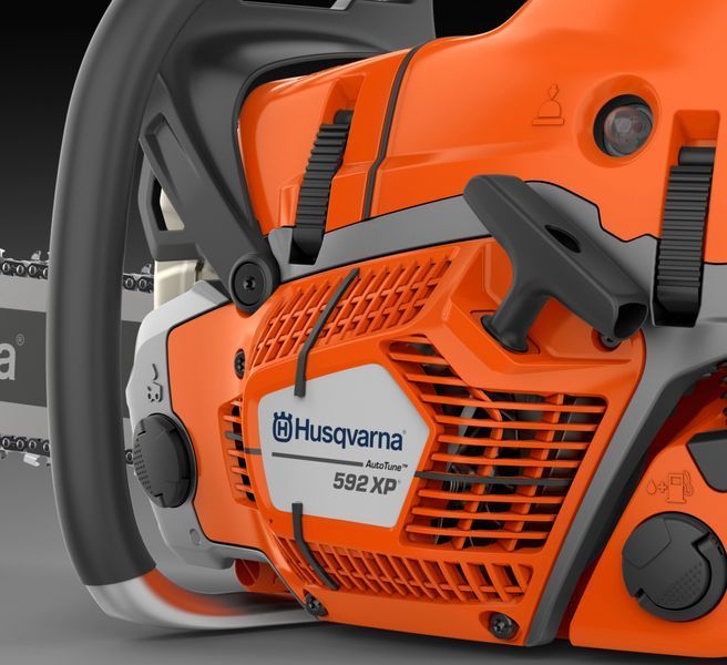 Бензопила Husqvarna 592XP (9704931-44) &mdash; Професійна Ланцюгова Пила, Шина 60 См, Потужність 7.6 К.С., Ланцюг 84 Ланки