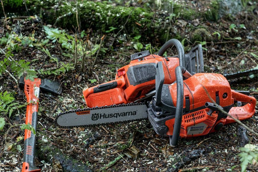 Бензопила Husqvarna 545 II (967690635) &mdash; Профессиональная Цепная Пила, Шина 45 См, Мощность 3.7 Л.С., Цепь 72 Звена