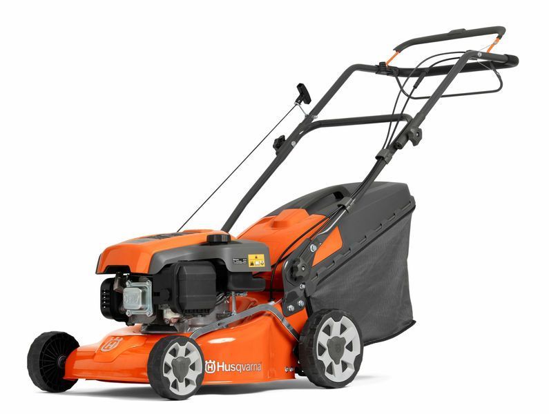 Газонокосилка бензиновая самоходная Husqvarna LC 140SP (970488201 / 9704882-01)