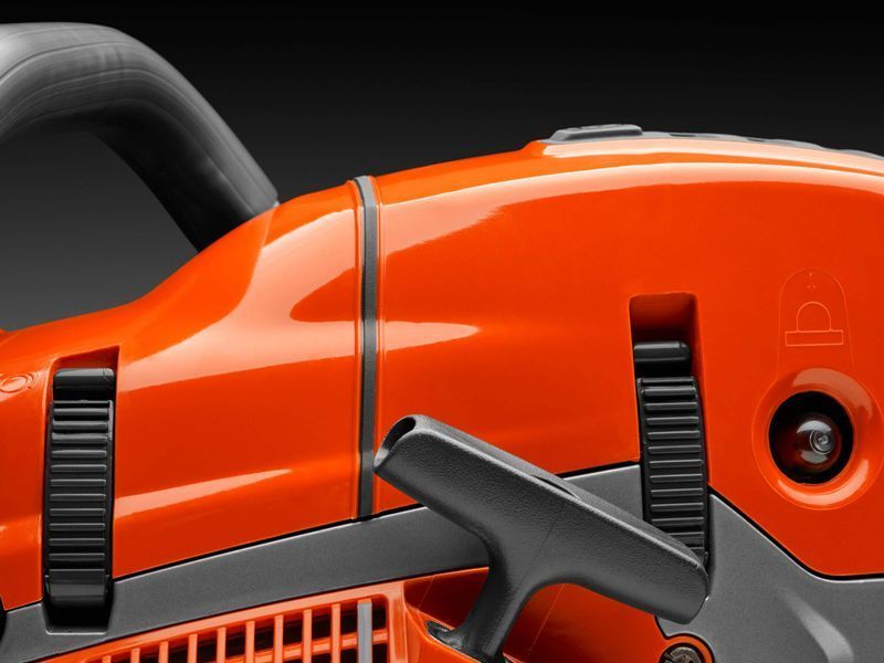 Бензопила Husqvarna 572XP (966733118) &mdash; Профессиональная Цепная Пила, Шина 45 См, Мощность 5.8 Л.С., Цепь 68 Звеньев